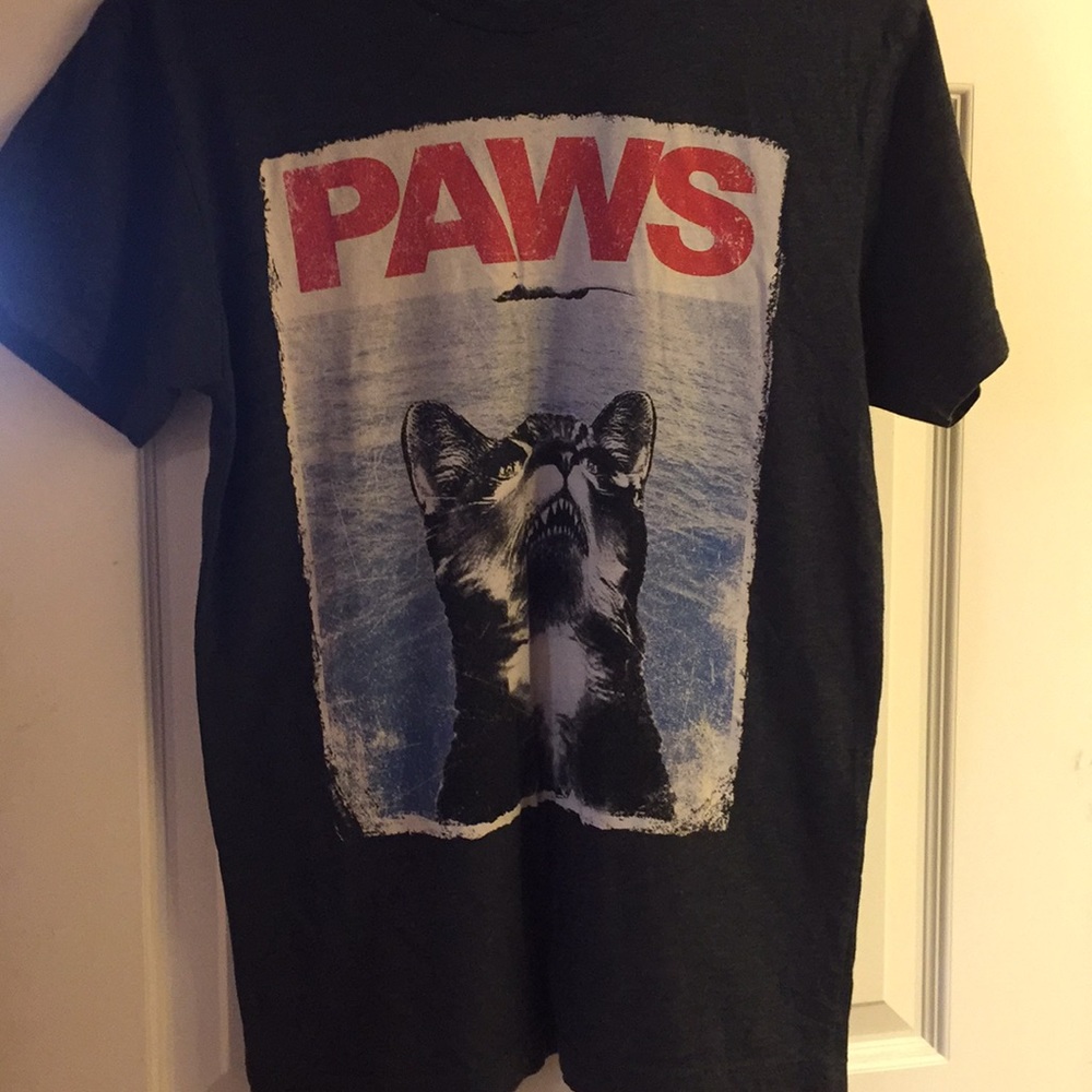 Paws t-shirt.